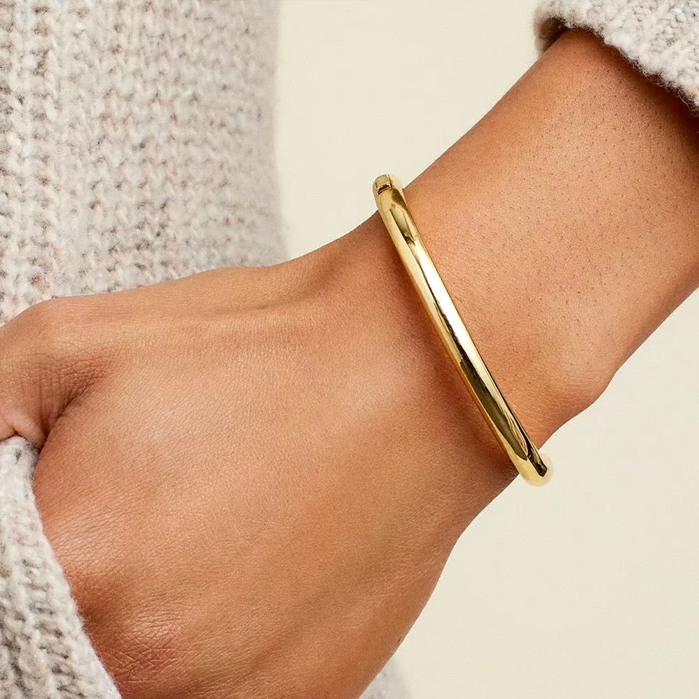 Brazalete Ovalado en Acero