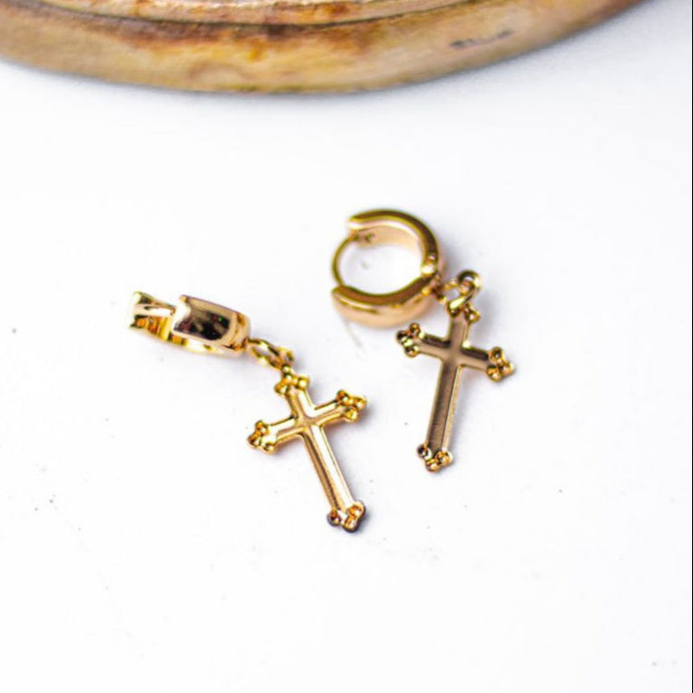 Argolla Cruz en Acero